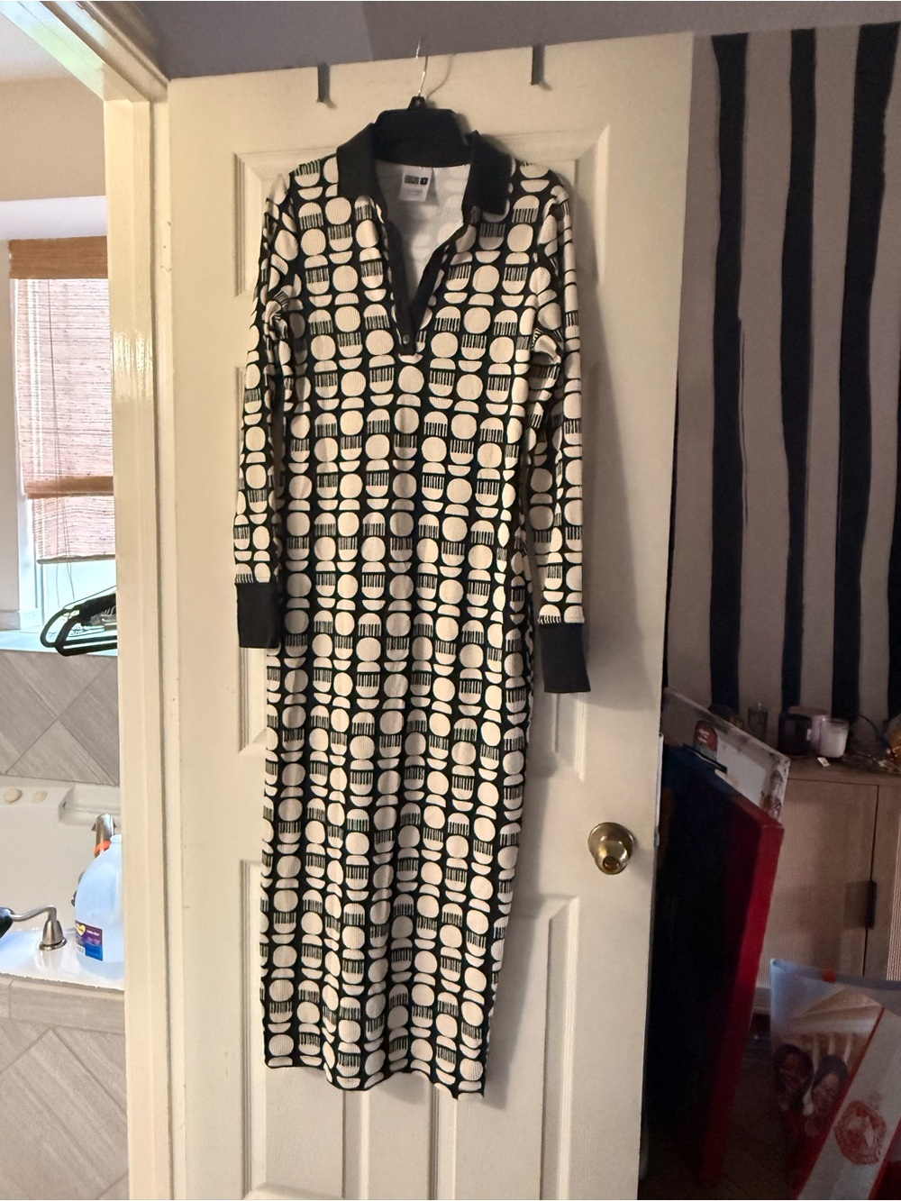 Long Geometric Print Polo Dress in Black and Cream